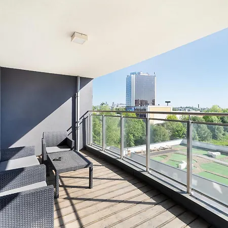 Modern & Bright In Szklane Tarasy By Renters 아파트 제수프